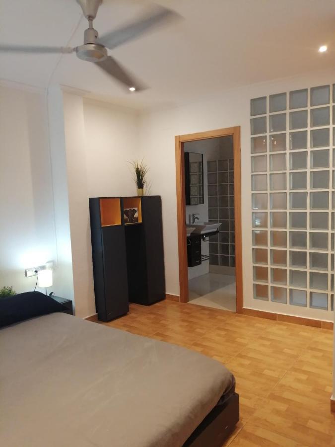 Playa Puerto Apartment Valencia Ngoại thất bức ảnh